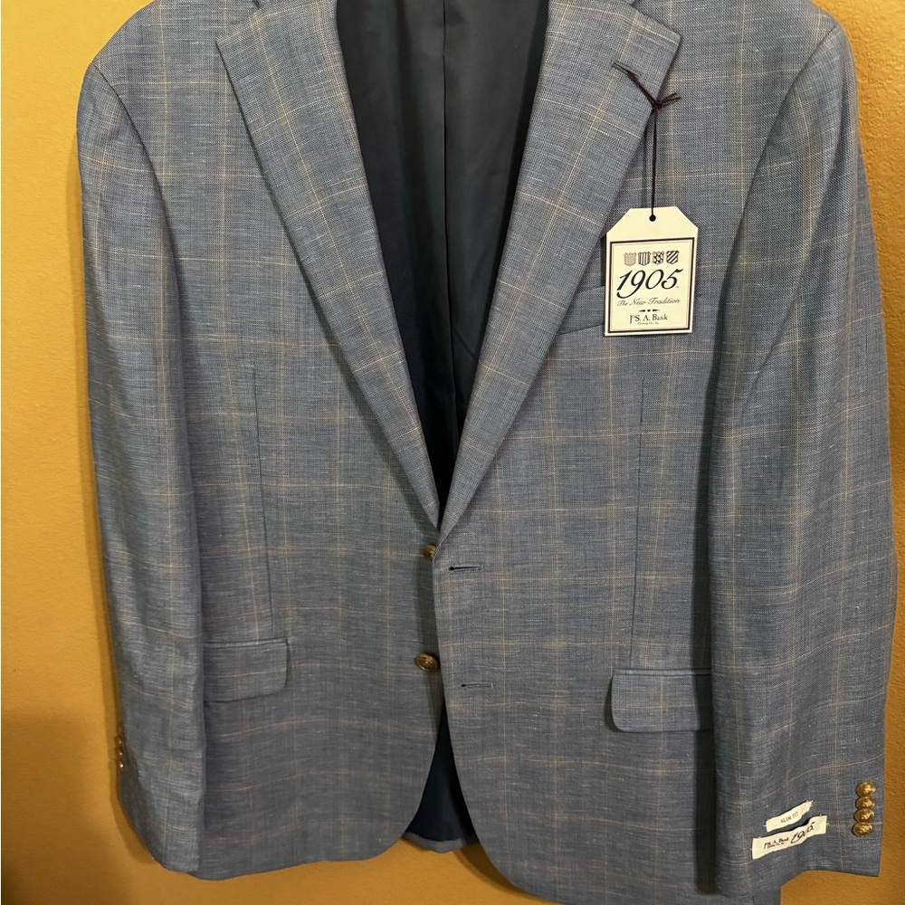 Jos A. Bank 1905 Collection Men’s Blue Checkered Slim Fit Suit Jacket 42R